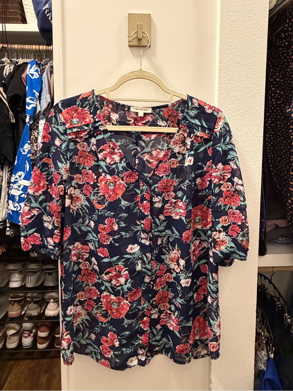 Skies Are Blue Navy Floral Button-Front Blouse with Pink Red Blooms